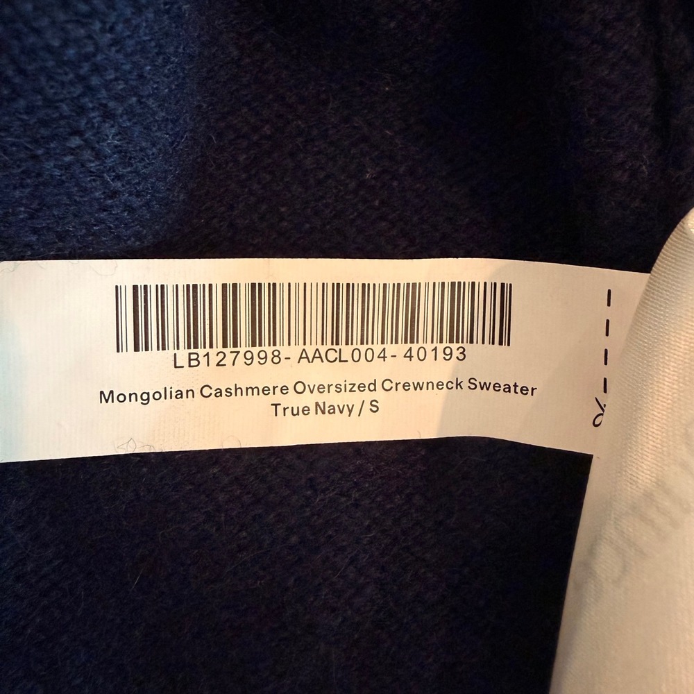 Quince Mongolian Cashmere Oversized Crewneck Sweater Navy Small NWOT - Picture 12 of 12